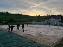Beachvolleyballfeld einrichten
