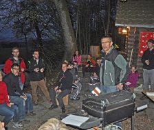 Wurst, Brot und Getränk