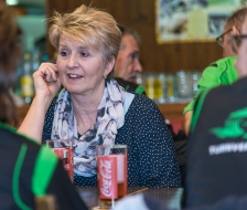 Ein munteres Beisammensein schliesst den Abend ab