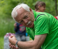 Was er wohl beobachtet?