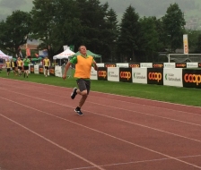 Remo ist Schlussläufer der Pendelstafette