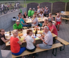 Die Schar beim Schützenhaus