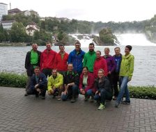 Das Gruppenbild vor dem berühmten Rheinfall
