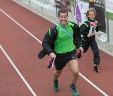 Papa muss als Hasen fungieren