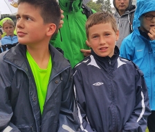 Immer wieder unter dem Schirm das Trockene suchen