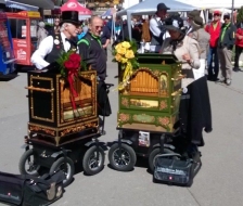 Man trofft auf Traditionshandwerk