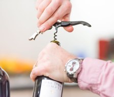 Und die nächste Flasche!