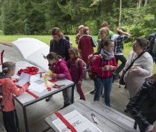 Jedes Kind gibt sich einen Indianernamen