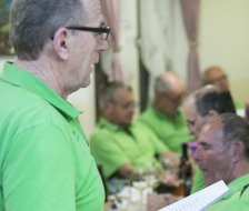 Alfons macht die Turnstundenverlosung