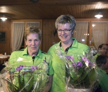 Gratulation an die beiden Jubilaren (40 und 50 Jahre im Verein)