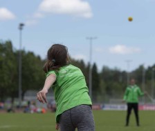 Wie weit sie wohl geworfen hat?