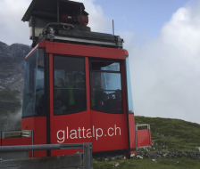 Bitte nur 8 Personen auf einmal!