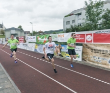 Ein Kopf-an-Kopf Rennen