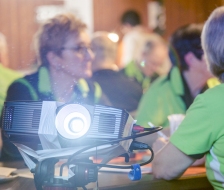 Die Projektion half beim Vermitteln von Inhalten